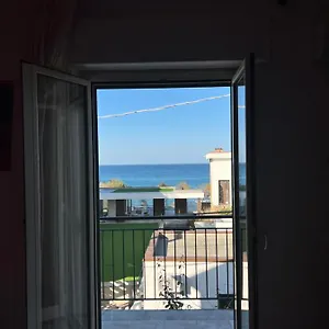 - Sea View Appartamento Cefalù