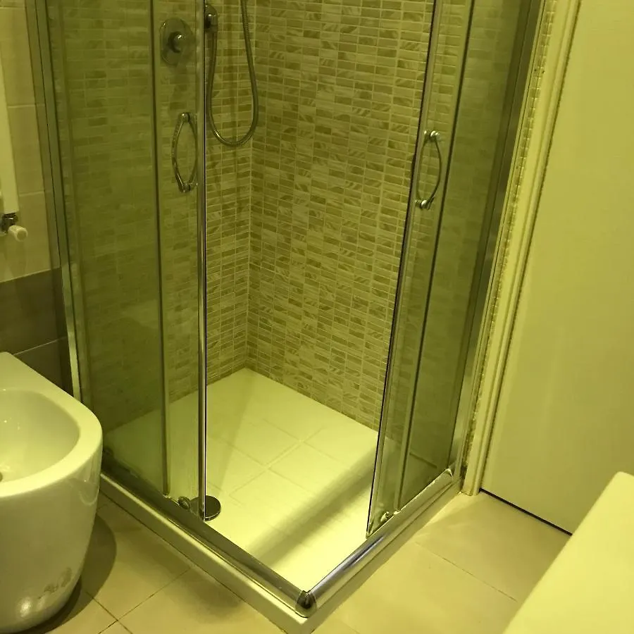 Casa vacanze mary Carrara 0*,  Italia